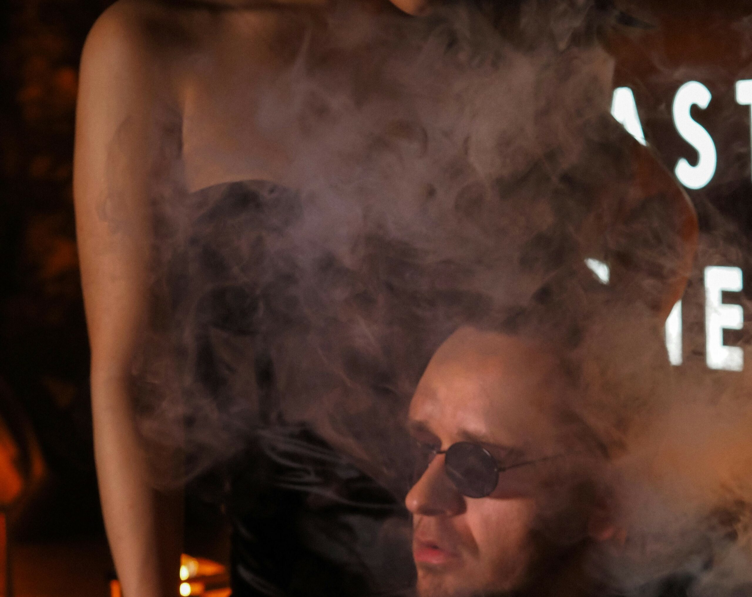 How Escorts Dominate The Business Party Niche In London
