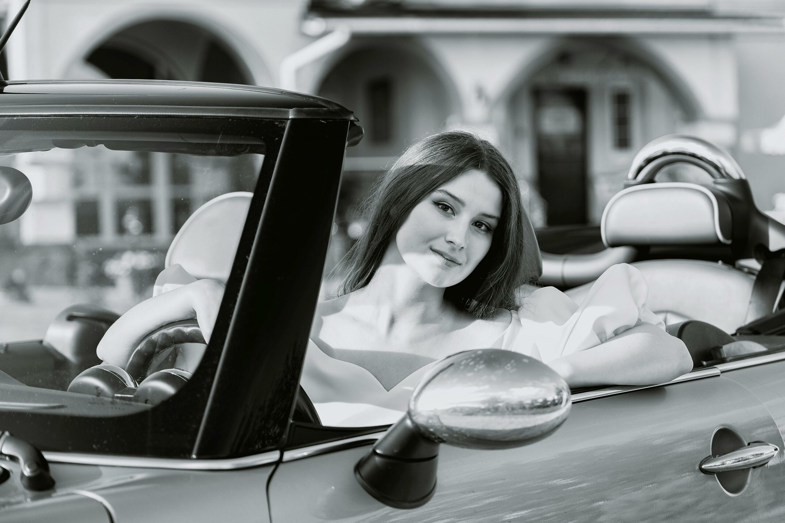 5 Awesome Things you can expect from A VIP Escort from Dolls and Roses