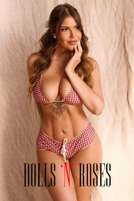 Larissa - High-Class Escort