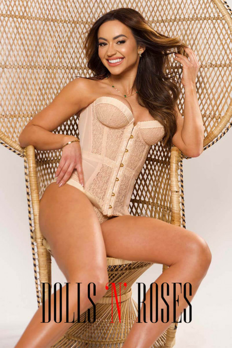 Karolina - High Class Escort