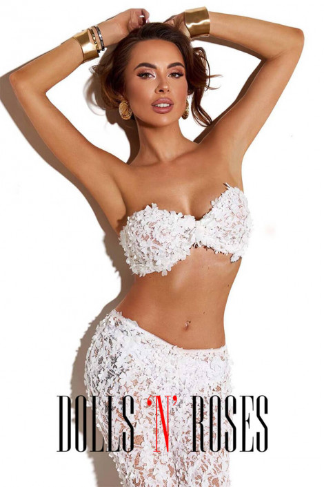 Noa - High Class Escort