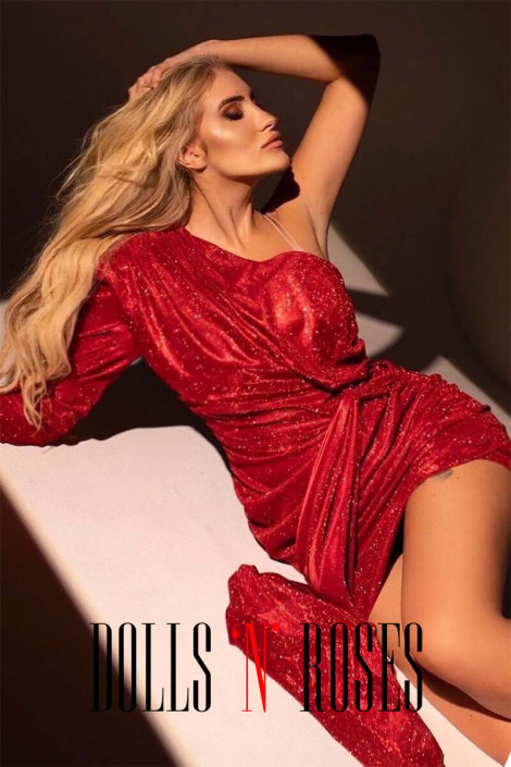 Camilla - Top Class Escort in Paris