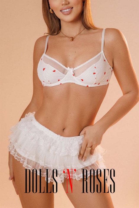 Sara - Luxury Companion in London