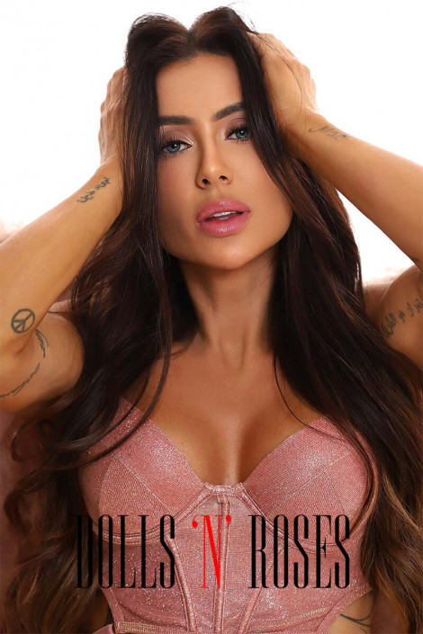 Danaya - High Class Busty Escort