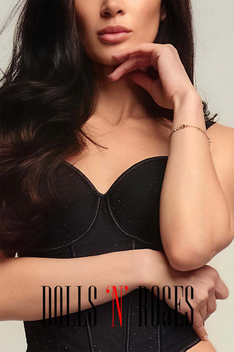 Petra - High Class Escort