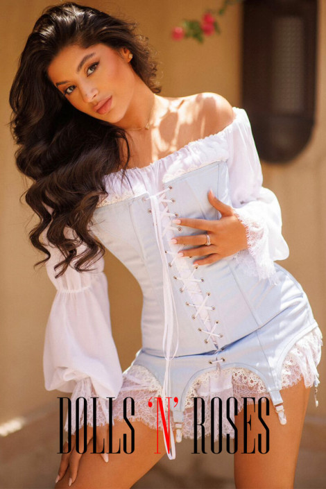 Azi - High Class Escort